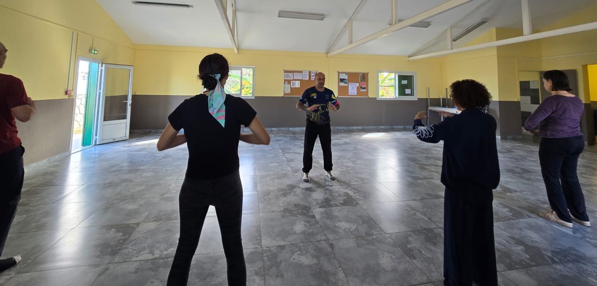 Salle de la Case Eucalyptus, cours de Qi Gong du jeudi matin, La Saline-les-Hauts